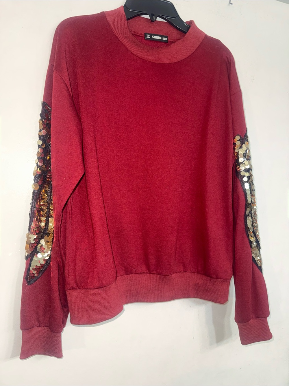 SHEIN Red Crewneck Sweatshirt with Gold Sequin Sleeve Detail